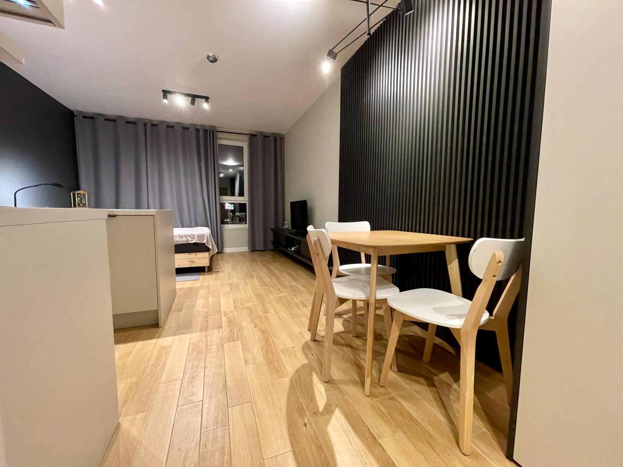 Time&House Pileckiego Przy Centrum Onkologi I Klinice Novum Apartament Na Wylacznosc Pokoj,Sypialnia,Lozko, Lazienka,Kuchnia Apartment Warsaw Ngoại thất bức ảnh